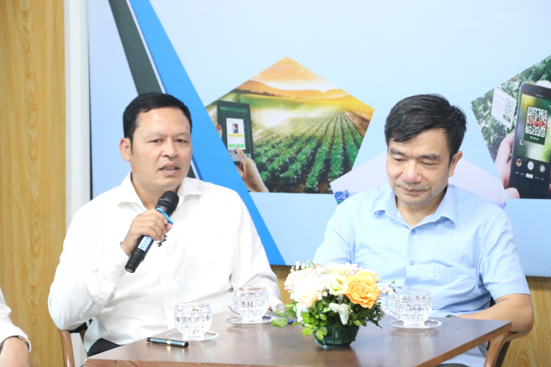 Công nghệ số là chìa khóa mở cánh cửa nông nghiệp hiện đại