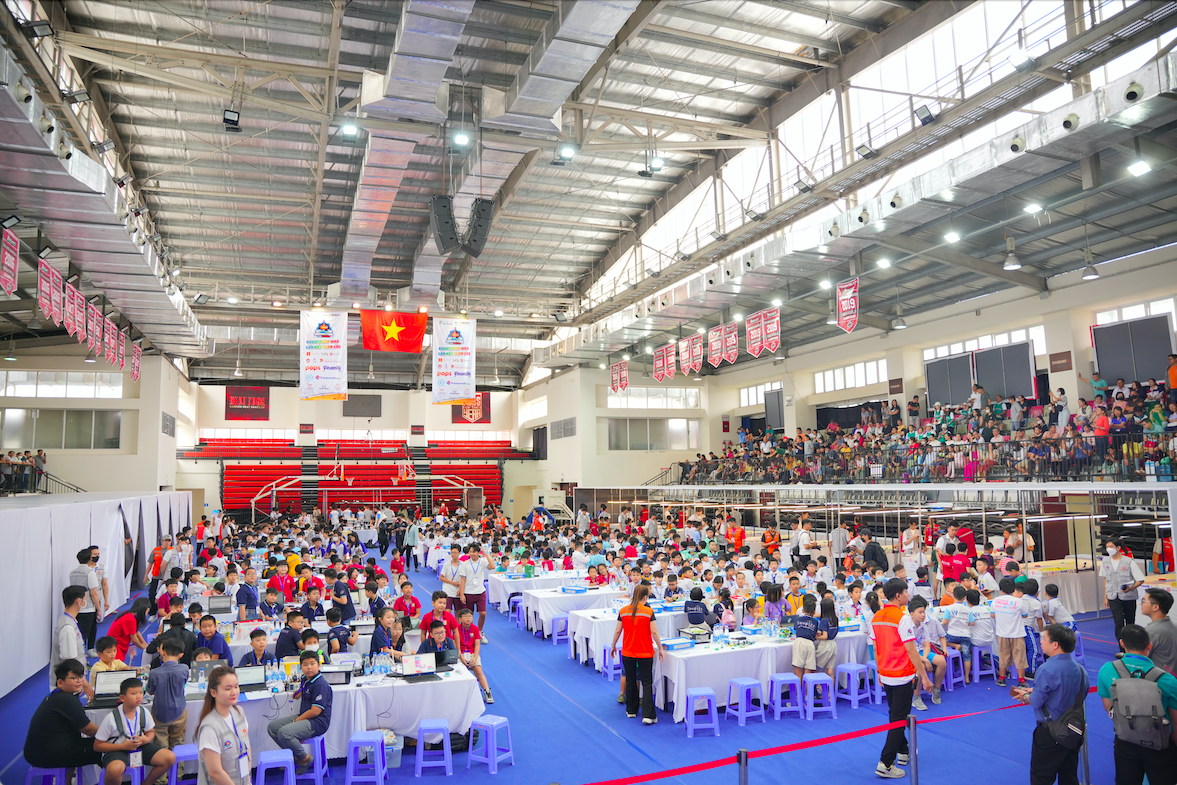 Vinamilk ươm mầm tài trí Việt cùng sân chơi Robotacon WRO 2023