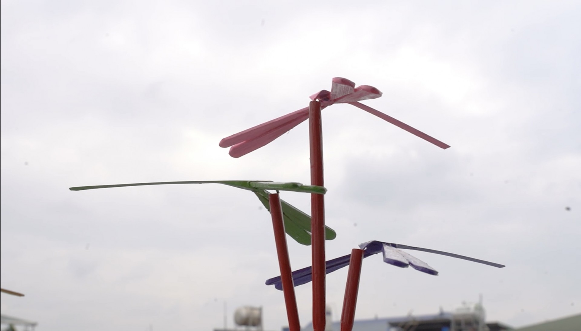 ĐỘC ĐÁO LÀNG NGHỀ LÀM “CHUỒN CHUỒN TRE” ĐỘC ĐÁO LÀNG NGHỀ LÀM “CHUỒN CHUỒN TRE”