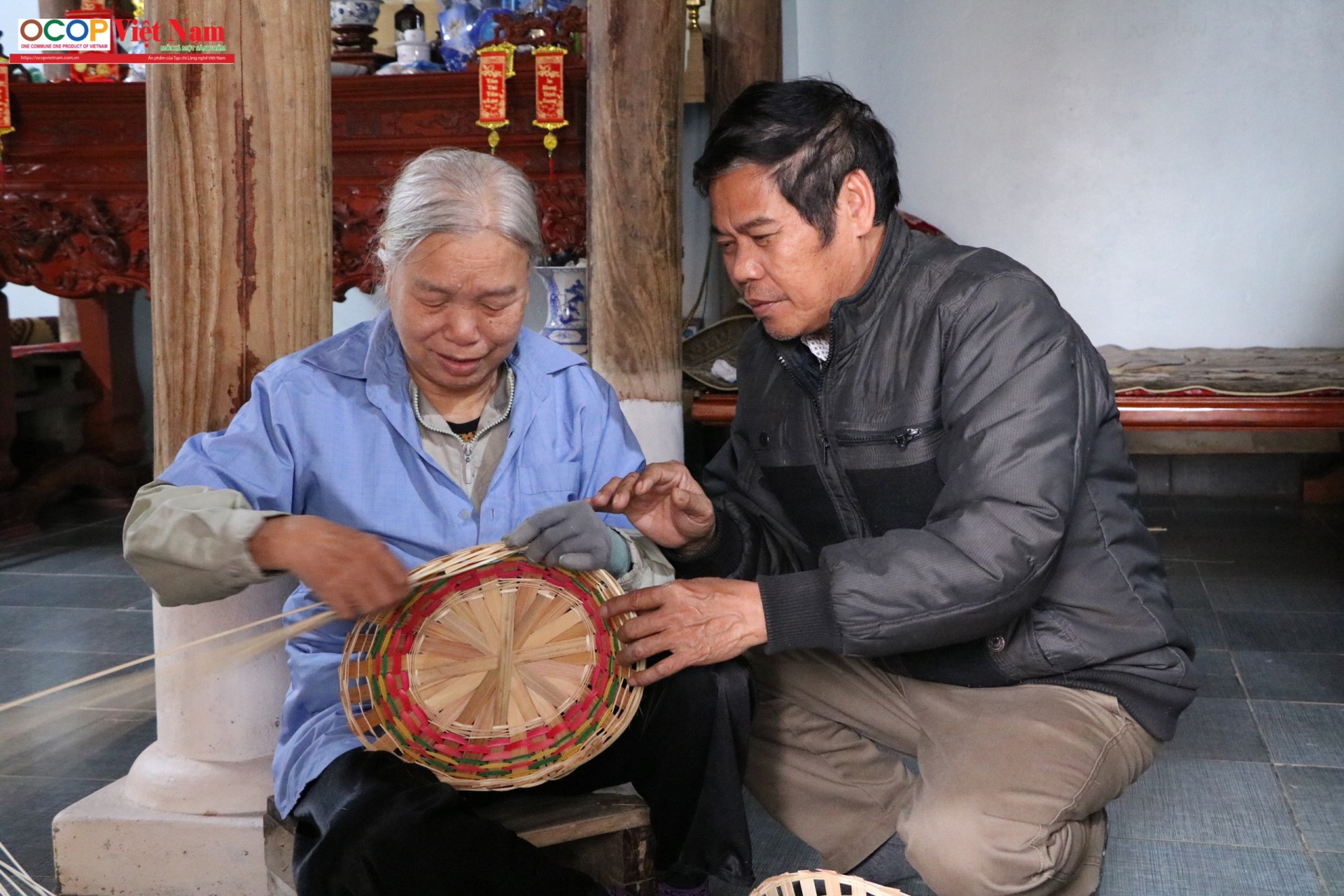 Đôi bàn tay tài hoa của nghệ nhân Đặng Ngọc Quyết Đôi bàn tay tài hoa của nghệ nhân Đặng Ngọc Quyết