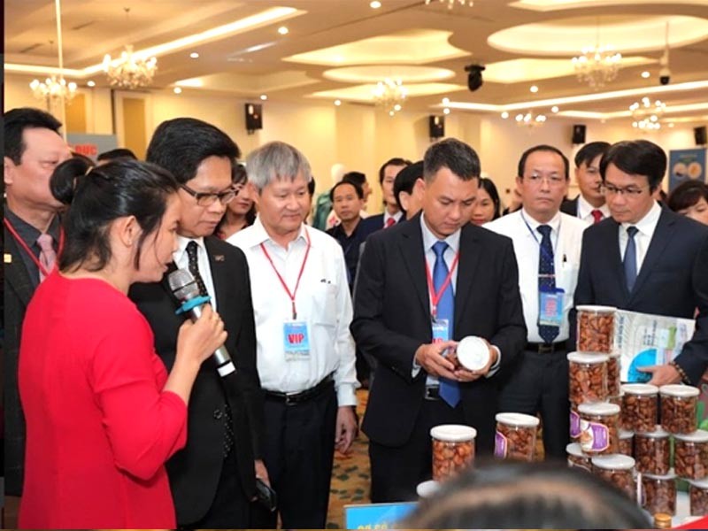 Sản phẩm trái cây sấy dẻo của cơ sở tham gia chương trình kết nối giao thương doanh nghiệp Thành Phố Thủ Đức, Hồ Chí Minh năm 2022