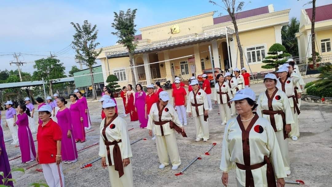 Bình Phước: Phụ nữ Chơn Thành tiếp tục đẩy mạnh chương trình “Triệu phần quà san sẻ yêu thương” Bình Phước: Phụ nữ Chơn Thành tiếp tục đẩy mạnh chương trình “Triệu phần quà san sẻ yêu thương”