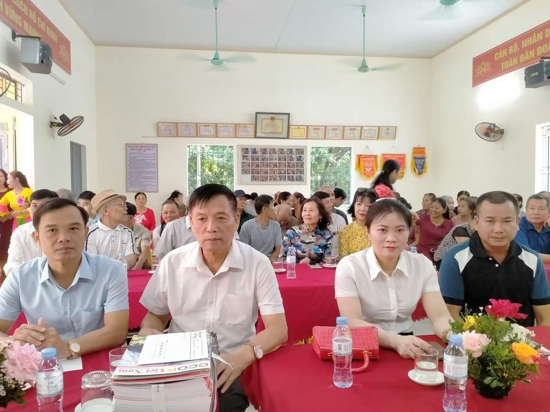 Huyện Lý Nhân (Hà Nam) :  Thôn Cát Vinh, xã Công Lý khánh thành Nhà Văn hóa chào mừng kỷ niệm 78 năm ngày Quốc khánh 2/9. Huyện Lý Nhân (Hà Nam) :  Thôn Cát Vinh, xã Công Lý khánh thành Nhà Văn hóa chào mừng kỷ niệm 78 năm ngày Quốc khánh 2/9.