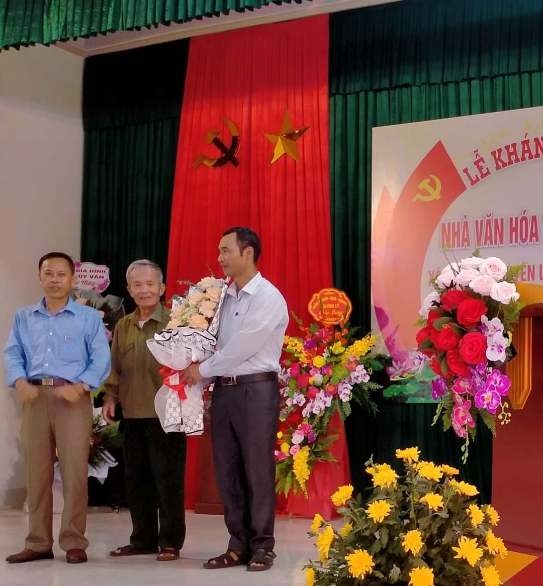 Huyện Lý Nhân (Hà Nam) :  Thôn Cát Vinh, xã Công Lý khánh thành Nhà Văn hóa chào mừng kỷ niệm 78 năm ngày Quốc khánh 2/9. Huyện Lý Nhân (Hà Nam) :  Thôn Cát Vinh, xã Công Lý khánh thành Nhà Văn hóa chào mừng kỷ niệm 78 năm ngày Quốc khánh 2/9.