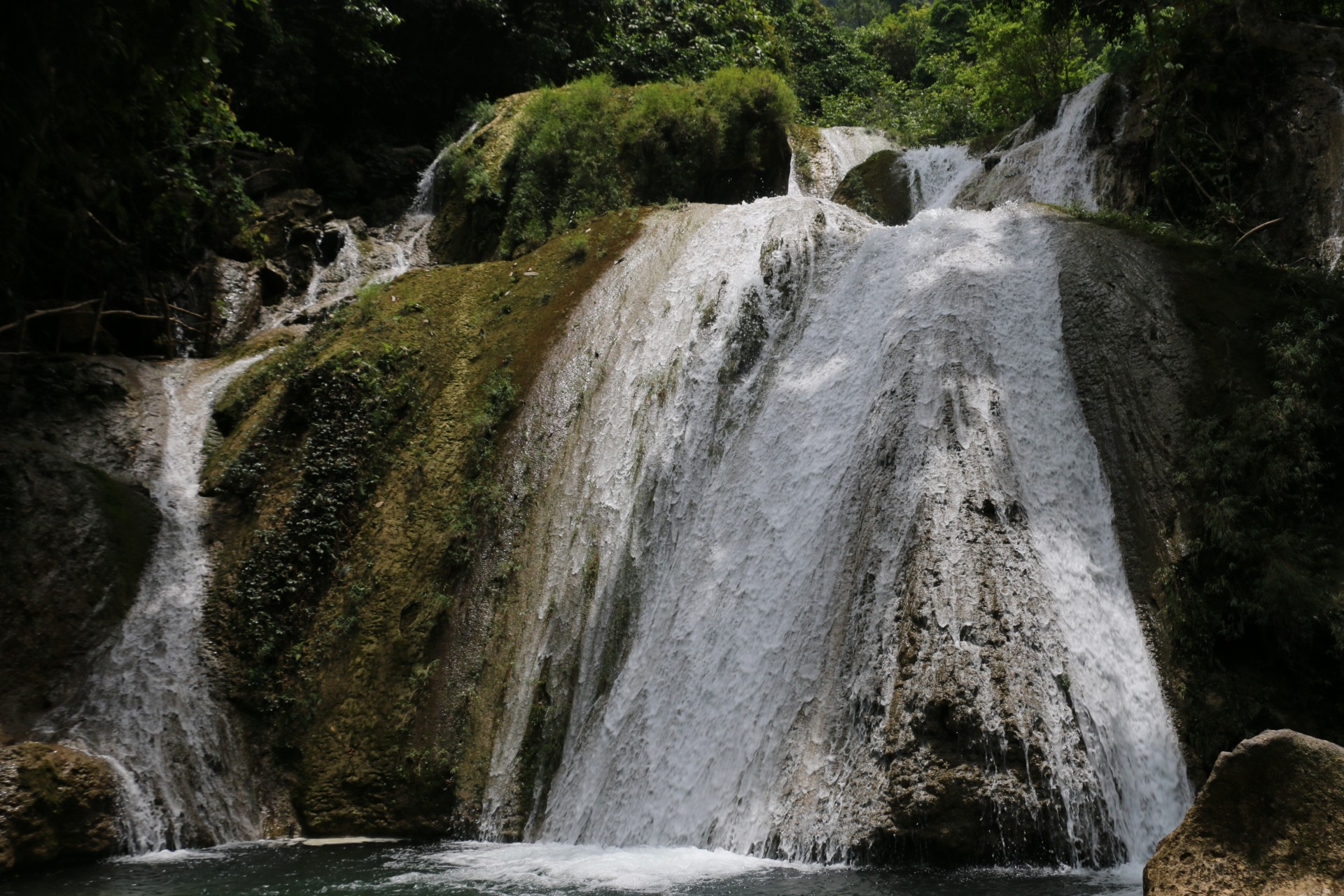 Đến Lâm Bình trải nghiệm vẻ đẹp độc đáo của thác Khuổi Nhi