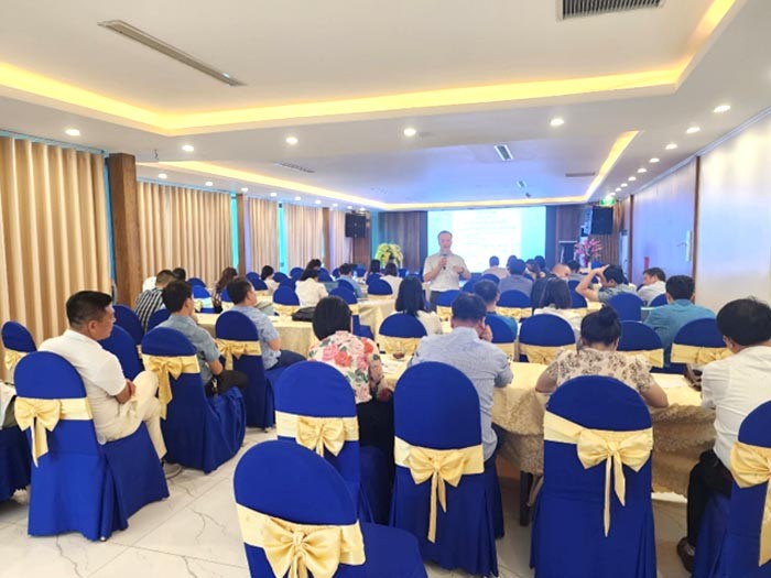     Toàn cảnh lớp học