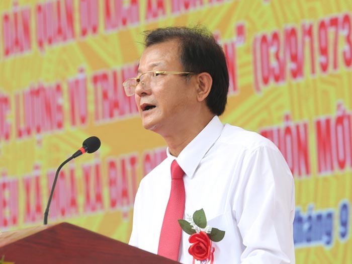 Ông Nguyễn Chí Viễn - Phó Bí thư Thường trực Huyện uỷ, Chủ tịch HĐND huyện Ứng Hoà phát biểu tại Hội nghị. Ông Nguyễn Chí Viễn - Phó Bí thư Thường trực Huyện uỷ, Chủ tịch HĐND huyện Ứng Hoà phát biểu tại Hội nghị.