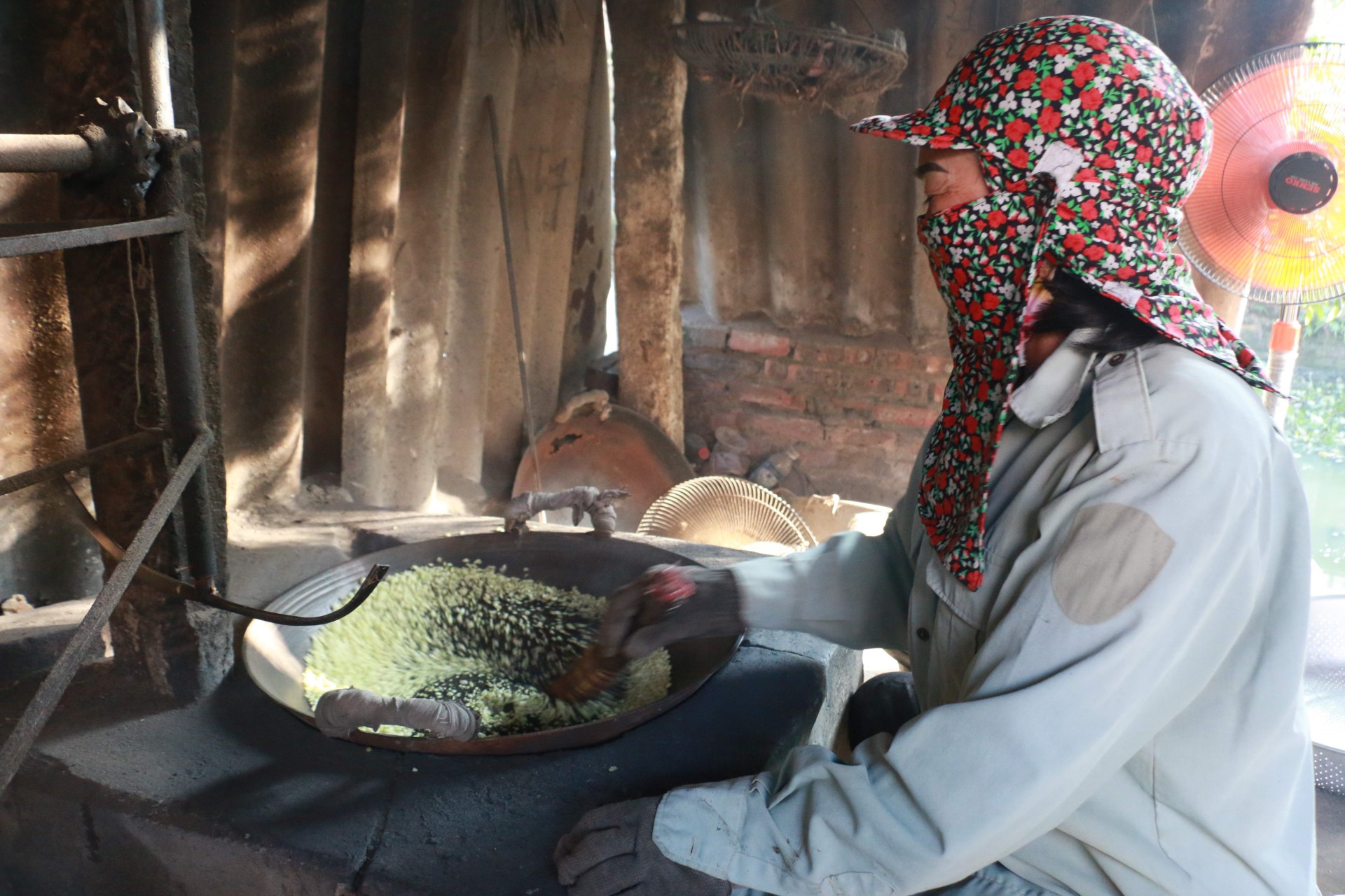Cốm làng Thạc nồng nàn hương vị của mùa thu Cốm làng Thạc nồng nàn hương vị của mùa thu