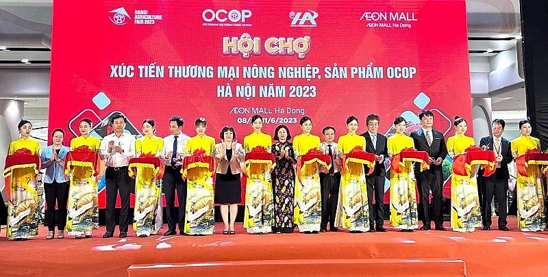 Xây dựng thương hiệu OCOP - Nâng cao giá trị sản phẩm truyền thống Xây dựng thương hiệu OCOP - Nâng cao giá trị sản phẩm truyền thống