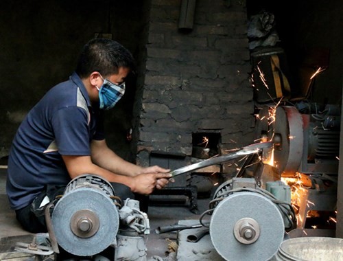 Tăng cường đảm bảo an toàn vệ sinh lao động tại các làng nghề Tăng cường đảm bảo an toàn vệ sinh lao động tại các làng nghề