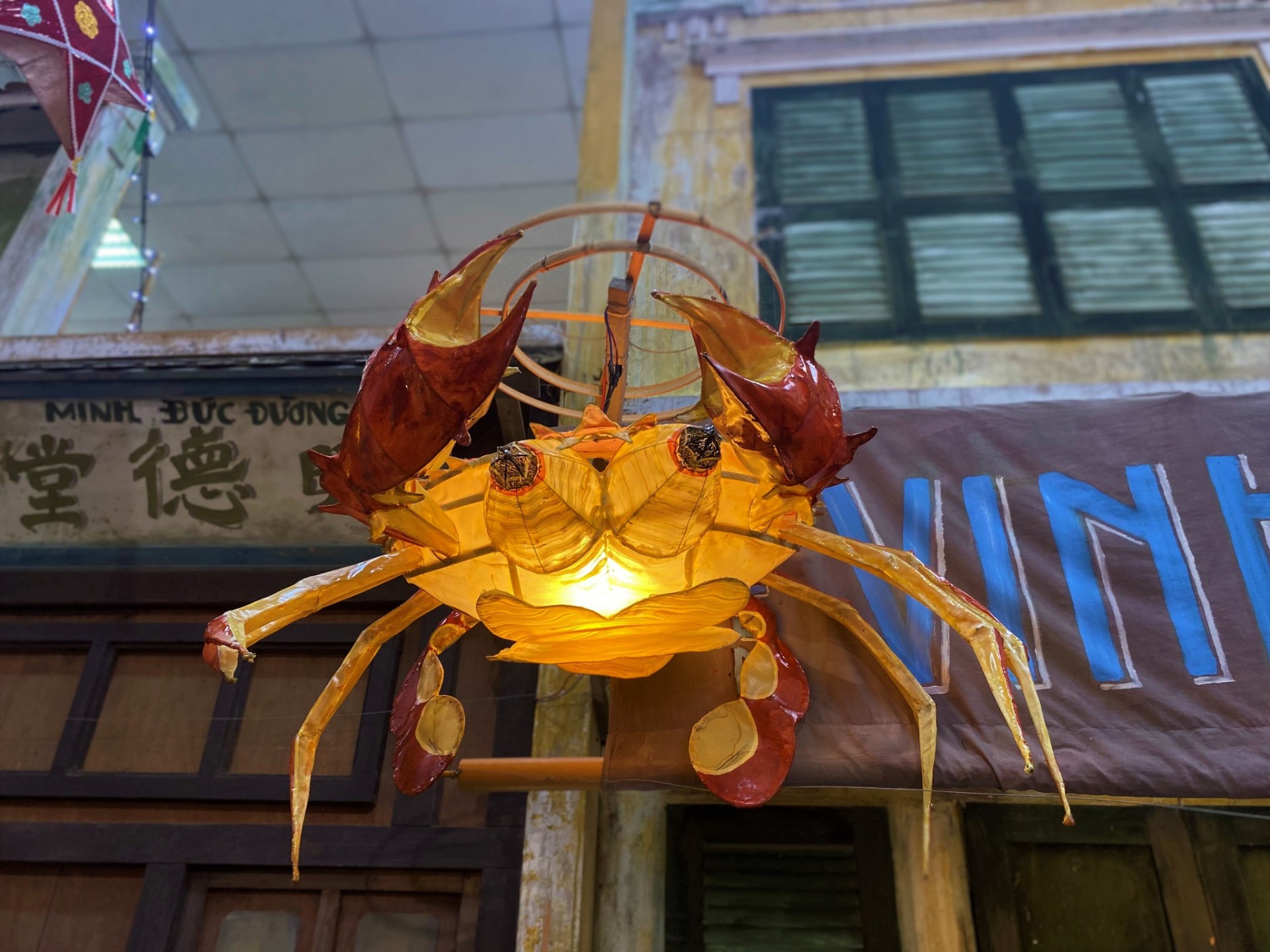 Phục dựng các mẫu đèn Trung thu cổ đã bị thất truyền Phục dựng các mẫu đèn Trung thu cổ đã bị thất truyền