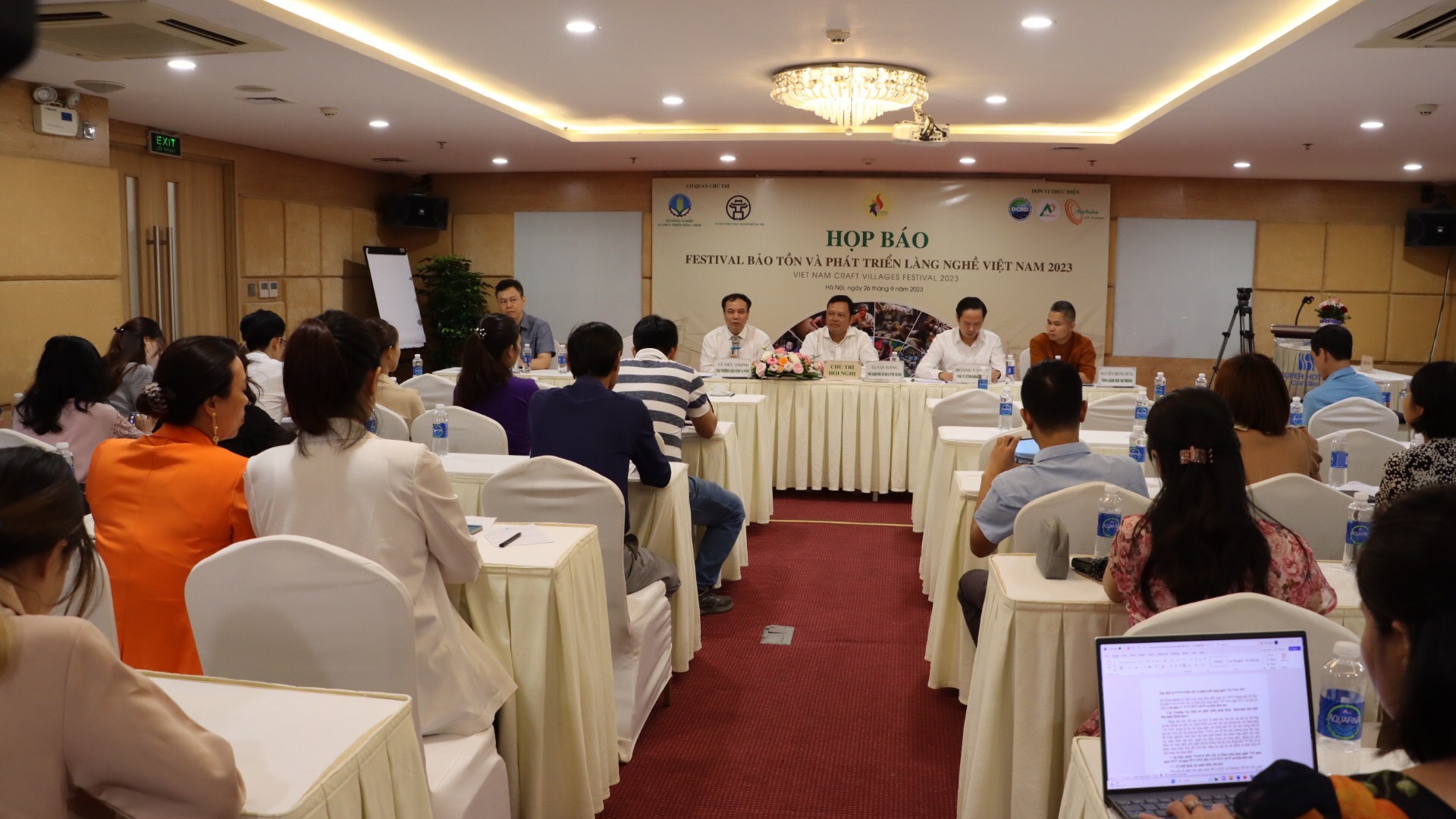 Lễ khai mạc Festival Bảo tồn và phát triển làng nghề Việt Nam năm 2023 dự kiến sẽ diễn ra vào tối 9/11 tại Hoàng thành Thăng Long Lễ khai mạc Festival Bảo tồn và phát triển làng nghề Việt Nam năm 2023 dự kiến sẽ diễn ra vào tối 9/11 tại Hoàng thành Thăng Long