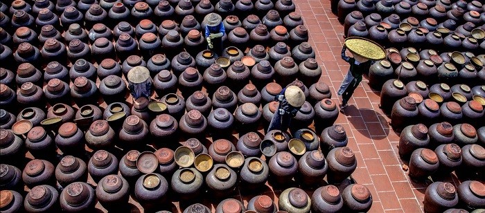 Người giữ lửa nghề sản xuất tương gia truyền Người giữ lửa nghề sản xuất tương gia truyền