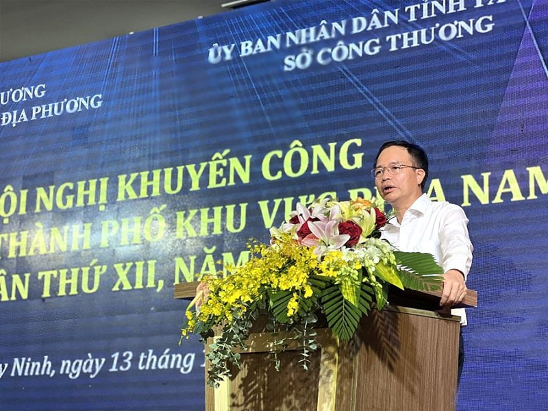 Cục trưởng Cục Công thương Địa phương Ngô Quang Trung chủ trì hội nghị