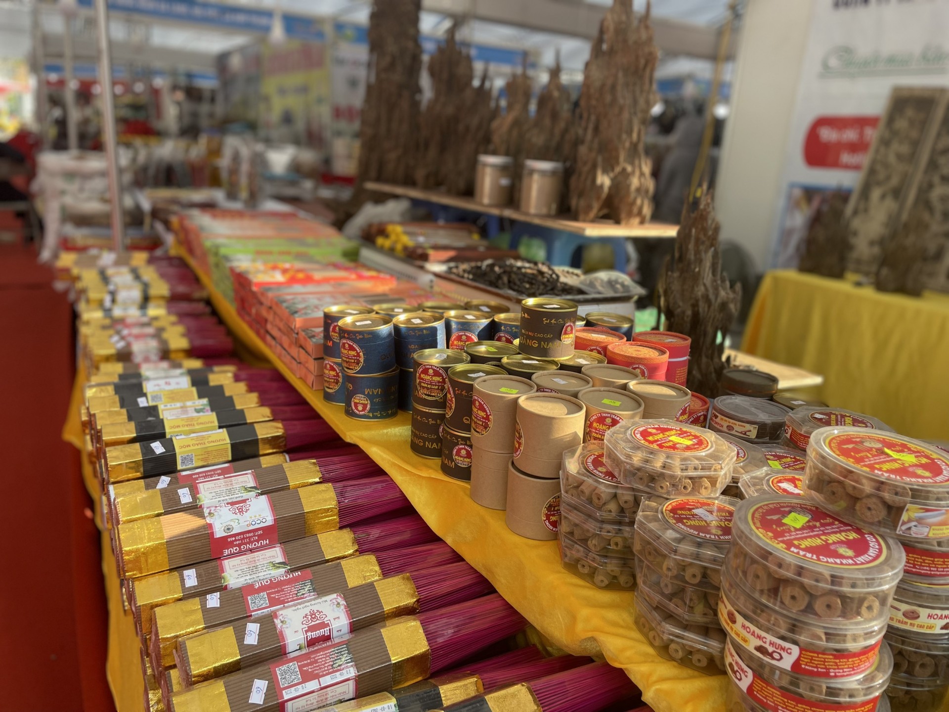 Hà Nội lần đầu tiên giới thiệu, quảng bá, kết nối sản phẩm OCOP gắn với văn hóa các tỉnh Đồng bằng sông Hồng | Xã hội | Báo ảnh Dân tộc và Miền núi Hà Nội lần đầu tiên giới thiệu, quảng bá, kết nối sản phẩm OCOP gắn với văn hóa các tỉnh Đồng bằng sông Hồng | Xã hội | Báo ảnh Dân tộc và Miền núi