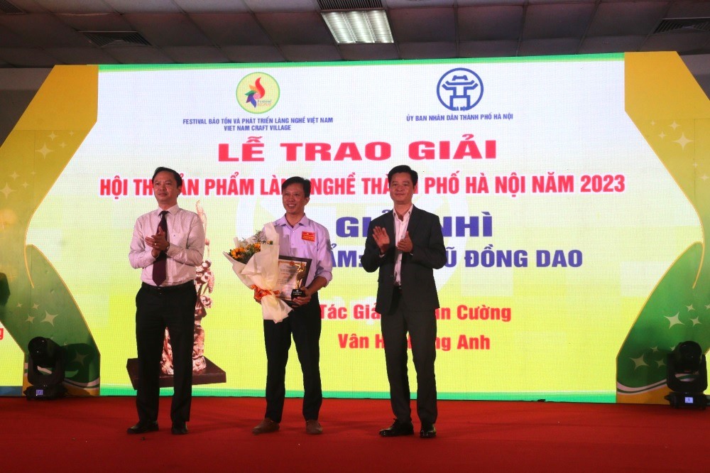Lễ trao giải Hội thi sản phầm làng nghề Thành phố Hà Nội năm 2023