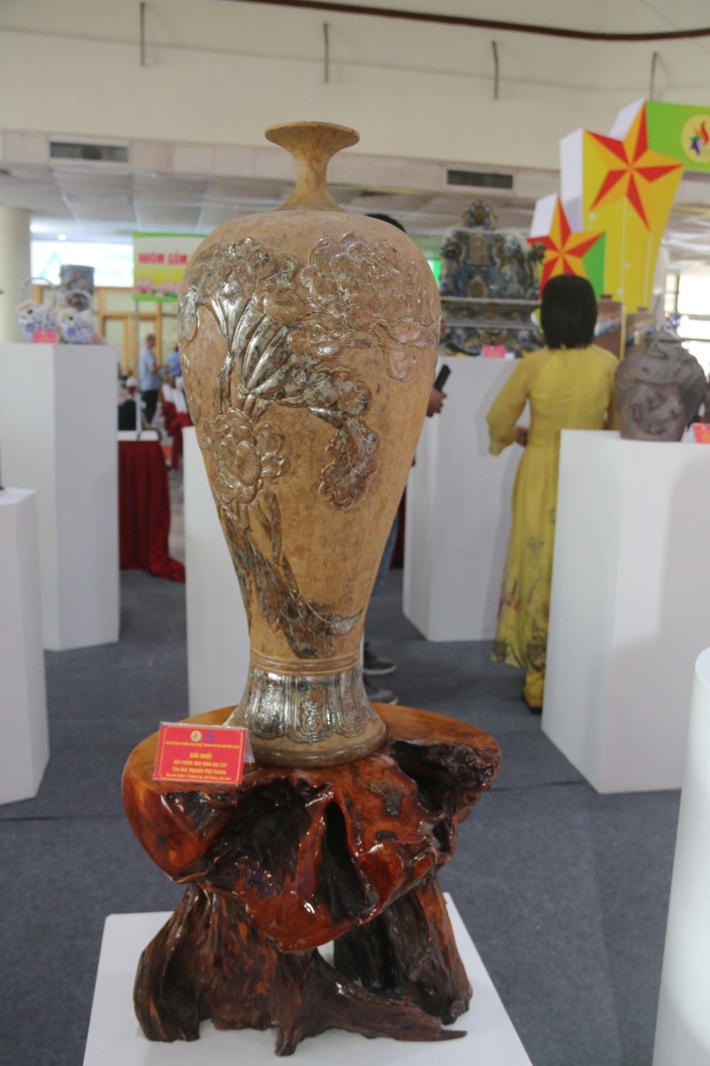 Bộ rước đèn Trung thu tác giả Đặng Văn Hậu đạt giải Đặc biệt Hội thi sản phẩm làng nghề Hà Nội