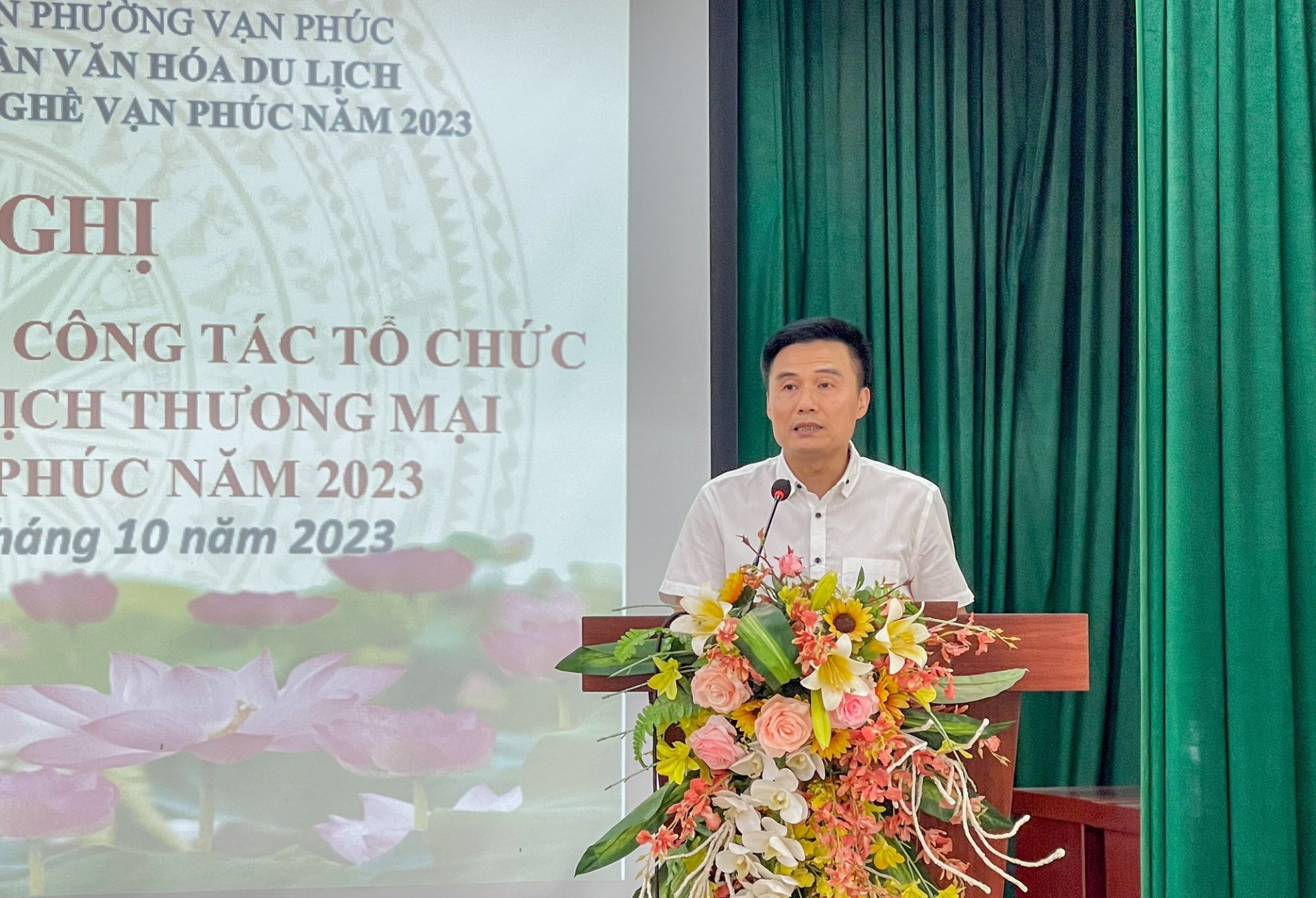 “Vạn Phúc - Sắc màu hội nhập” “Vạn Phúc - Sắc màu hội nhập”