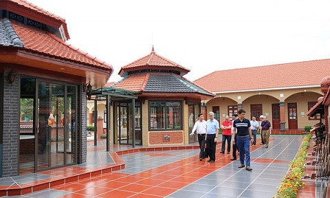 Không gian văn hóa làng tại Gốm Đất Việt