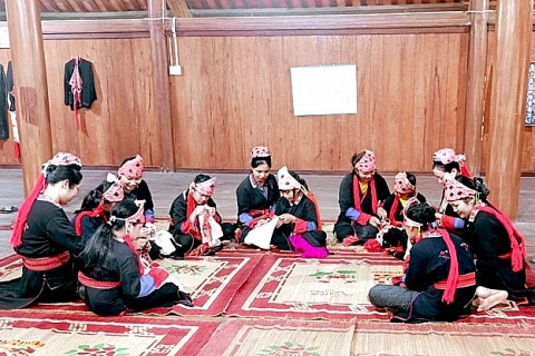 Thành phố Hạ Long không còn hộ nghèo