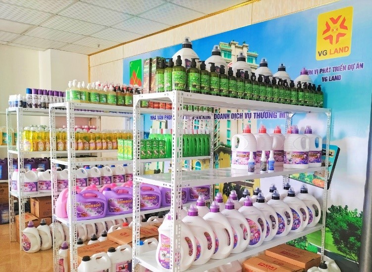 Chứng nhận TOP 10 “Thương hiệu tin cậy, sản phẩm chất lượng, dịch vụ tận tâm” và một số sản phẩm do DMD Việt Nam sản xuất Chứng nhận TOP 10 “Thương hiệu tin cậy, sản phẩm chất lượng, dịch vụ tận tâm” và một số sản phẩm do DMD Việt Nam sản xuất