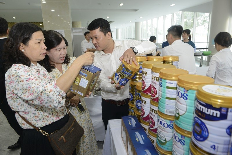 Vinamilk đồng hành cùng CLB Điều dưỡng trưởng Việt Nam tập huấn chăm sóc dinh dưỡng bệnh lý cho người bệnh