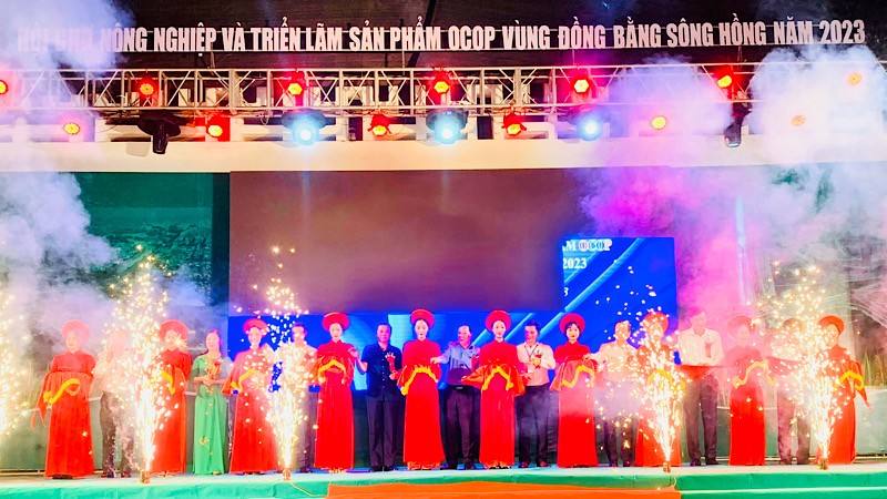 Khai mạc Hội chợ Công Thương vùng Đồng bằng sông Hồng-Hải Phòng 2023 Khai mạc Hội chợ Công Thương vùng Đồng bằng sông Hồng-Hải Phòng 2023