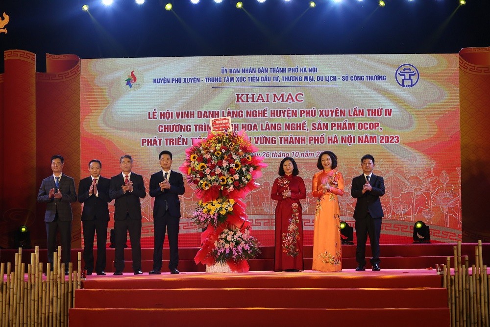 Khai mạc Lễ hội vinh dành làng nghề huyện Phú Xuyên lần thứ IV năm 2023