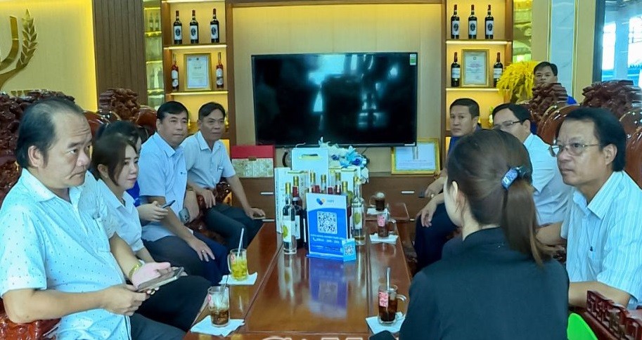 Cà Mau: Ứng dụng chuyển đổi số để phát triển sản phẩm OCOP Cà Mau: Ứng dụng chuyển đổi số để phát triển sản phẩm OCOP