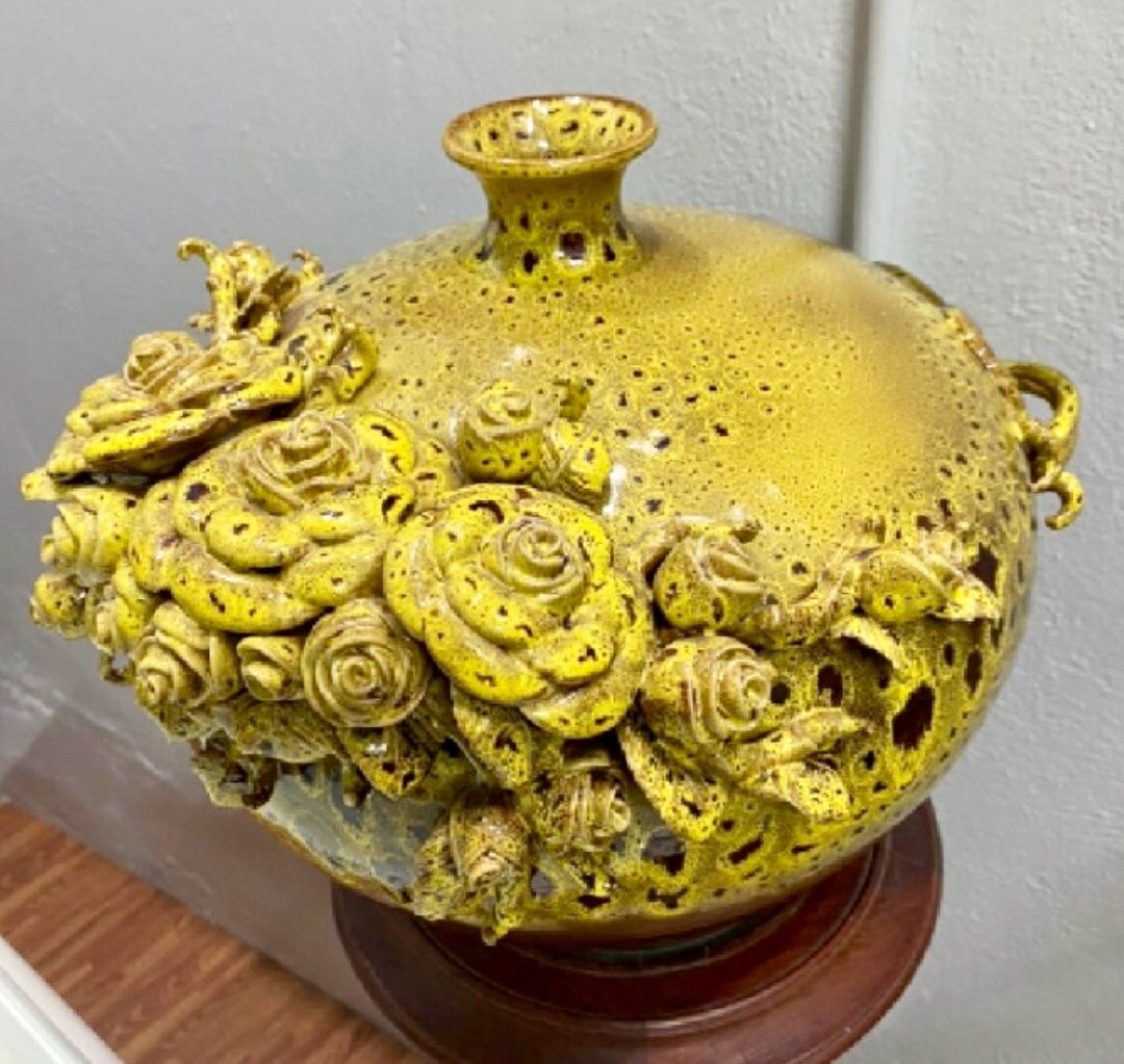 Tác phẩm bình Gốm Nghệ nhân