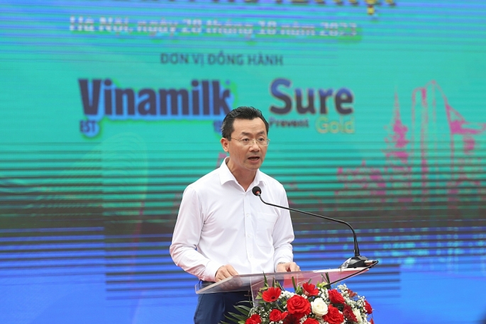 Ông Phạm Xuân Tài – Phó giám đốc Sở Văn hóa và Thể thao Hà Nội – phát biểu khai mạc sự kiện. Ông Phạm Xuân Tài – Phó giám đốc Sở Văn hóa và Thể thao Hà Nội – phát biểu khai mạc sự kiện.