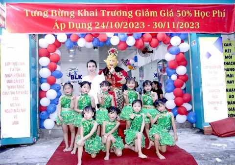 Trung tâm dạy nhảy Bluesky Kids mở lớp năng khiếu mới