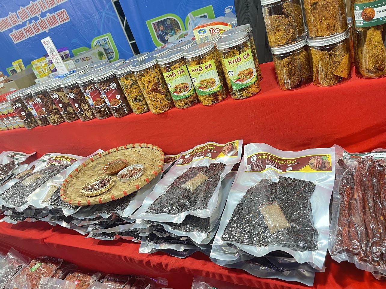 Hơn 1.000 đặc sản vùng miền hội tụ tại huyện Thanh Trì