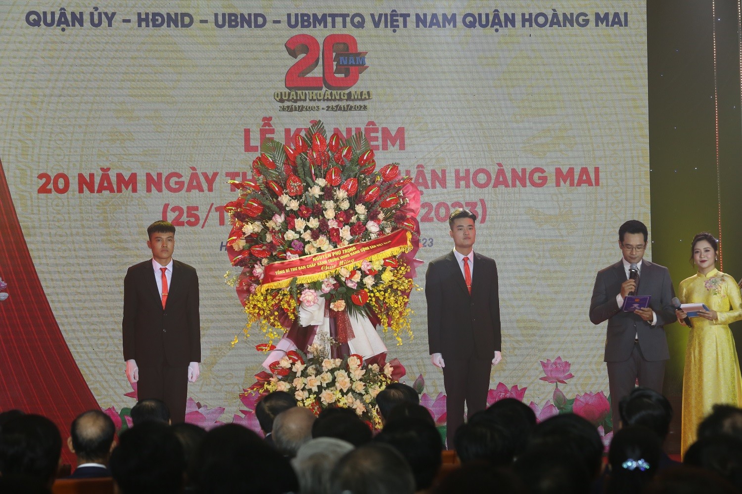 Quận Hoàng Mai (Hà Nội): Kỷ niệm 20 năm thành lập Quận (25/11/2003 - 25/11/2023) Quận Hoàng Mai (Hà Nội): Kỷ niệm 20 năm thành lập Quận (25/11/2003 - 25/11/2023)