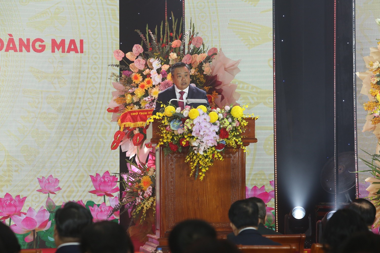 Quận Hoàng Mai (Hà Nội): Kỷ niệm 20 năm thành lập Quận (25/11/2003 - 25/11/2023) Quận Hoàng Mai (Hà Nội): Kỷ niệm 20 năm thành lập Quận (25/11/2003 - 25/11/2023)