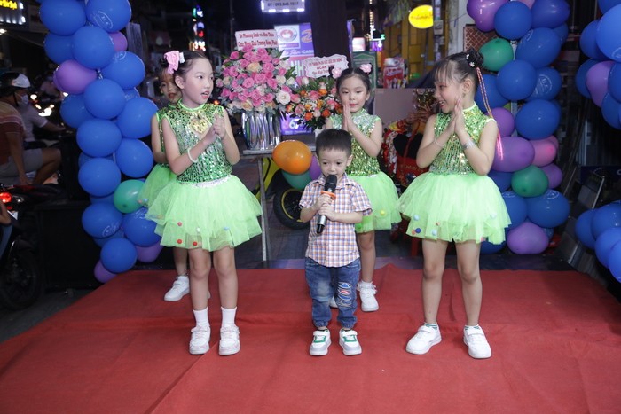 Trung tâm dạy nhảy Bluesky Kids mở rộng quy mô đào tạo Trung tâm dạy nhảy Bluesky Kids mở rộng quy mô đào tạo