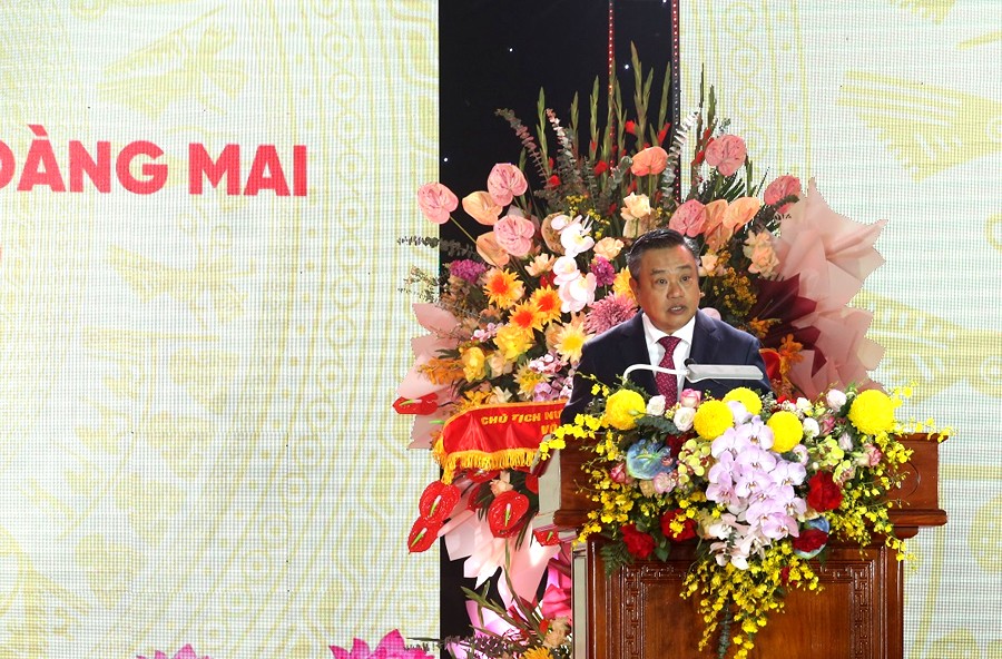 Ông Trần Sỹ Thanh - Uỷ viên Ban Chấp hành Trung ương Đảng, Phó Bí thư Thành uỷ, Chủ tịch UBND Thành phố Hà Nội phát biểu tại Lễ kỷ niệm.  Ông Trần Sỹ Thanh - Uỷ viên Ban Chấp hành Trung ương Đảng, Phó Bí thư Thành uỷ, Chủ tịch UBND Thành phố Hà Nội phát biểu tại Lễ kỷ niệm.