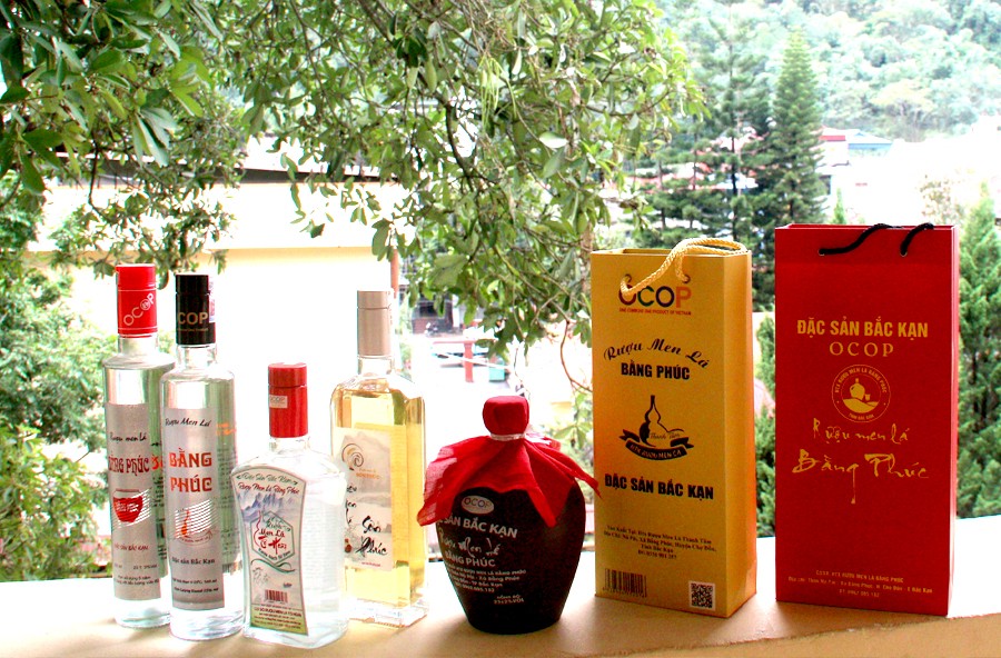 Một trong những sản phẩm OCOP huyện Chợ Đồn phục vụ khách du lịc Một trong những sản phẩm OCOP huyện Chợ Đồn phục vụ khách du lịc