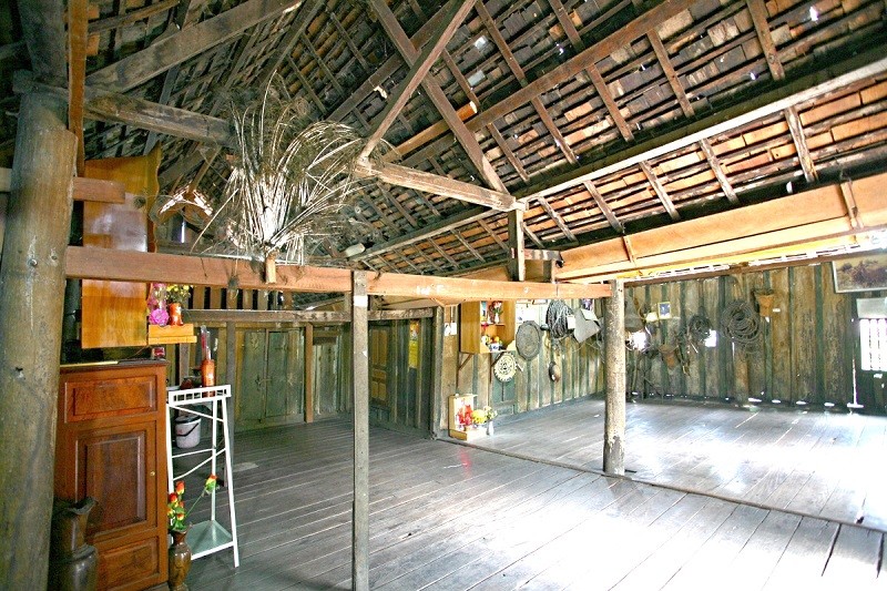 Những cuộc tình truyền kỳ của “Vua voi” Ama Kông