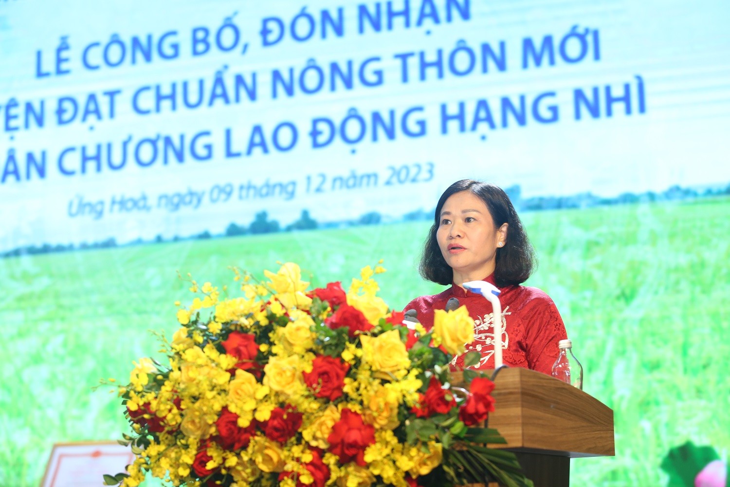 Huyện Ứng Hoà (Hà Nội): Đón nhận huyện đạt chuẩn Nông thôn mới và Huân chương Lao động hạng Nhì