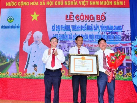 Phát huy tinh thần “tốt đời, đẹp đạo” trong xây dựng nông thôn mới