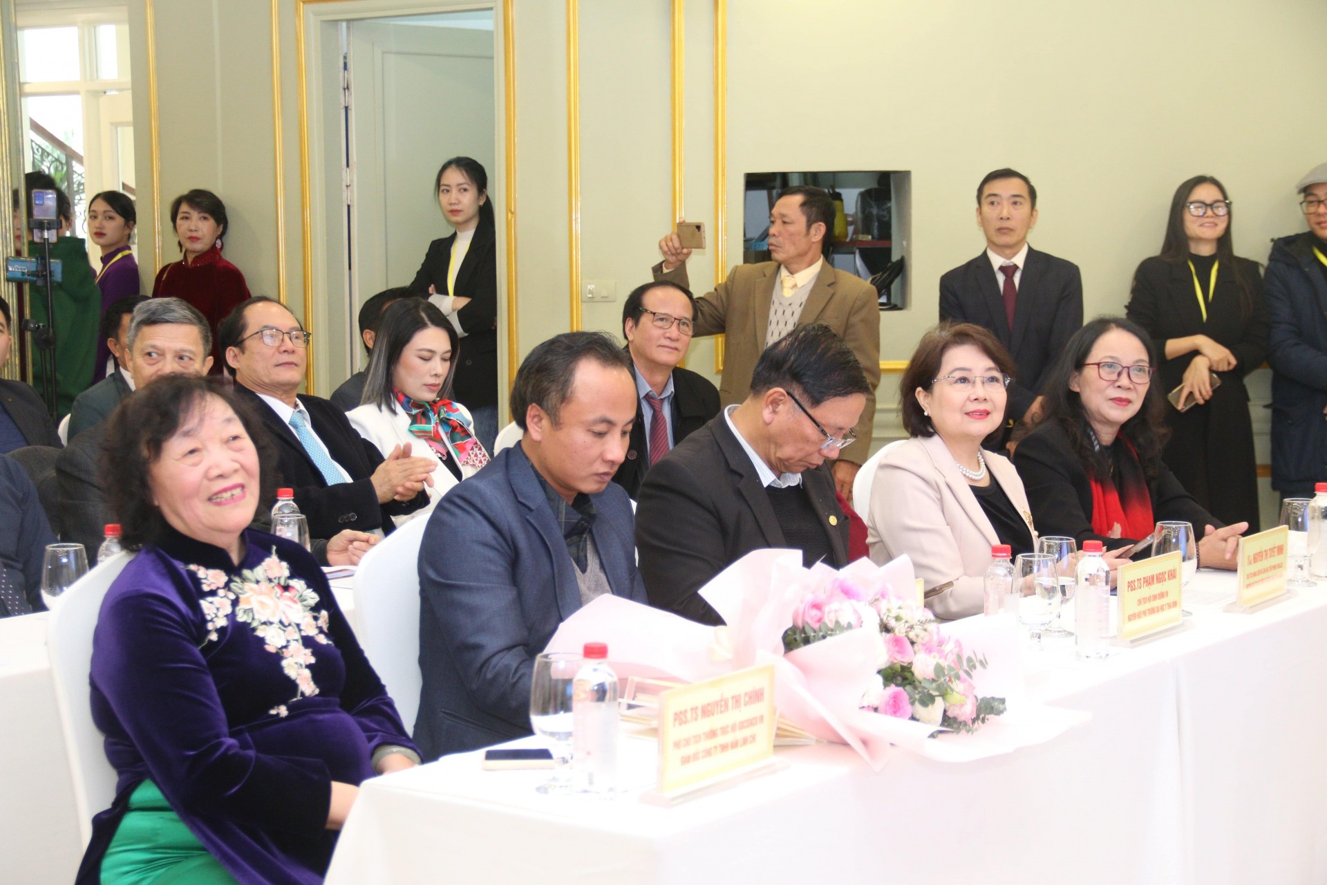 Công ty TNHH Nấm Linh Chi đón nhận danh hiệu “Doanh nghiệp Khoa học và Công nghệ”