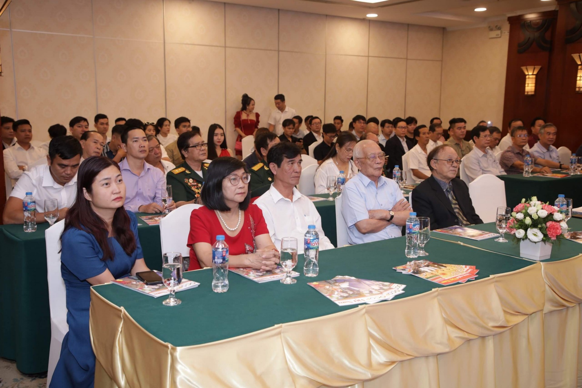 VPĐD tại TP. HCM - Tạp chí Làng nghề Việt Nam kỷ niệm 12 năm ra mắt số đầu tiên