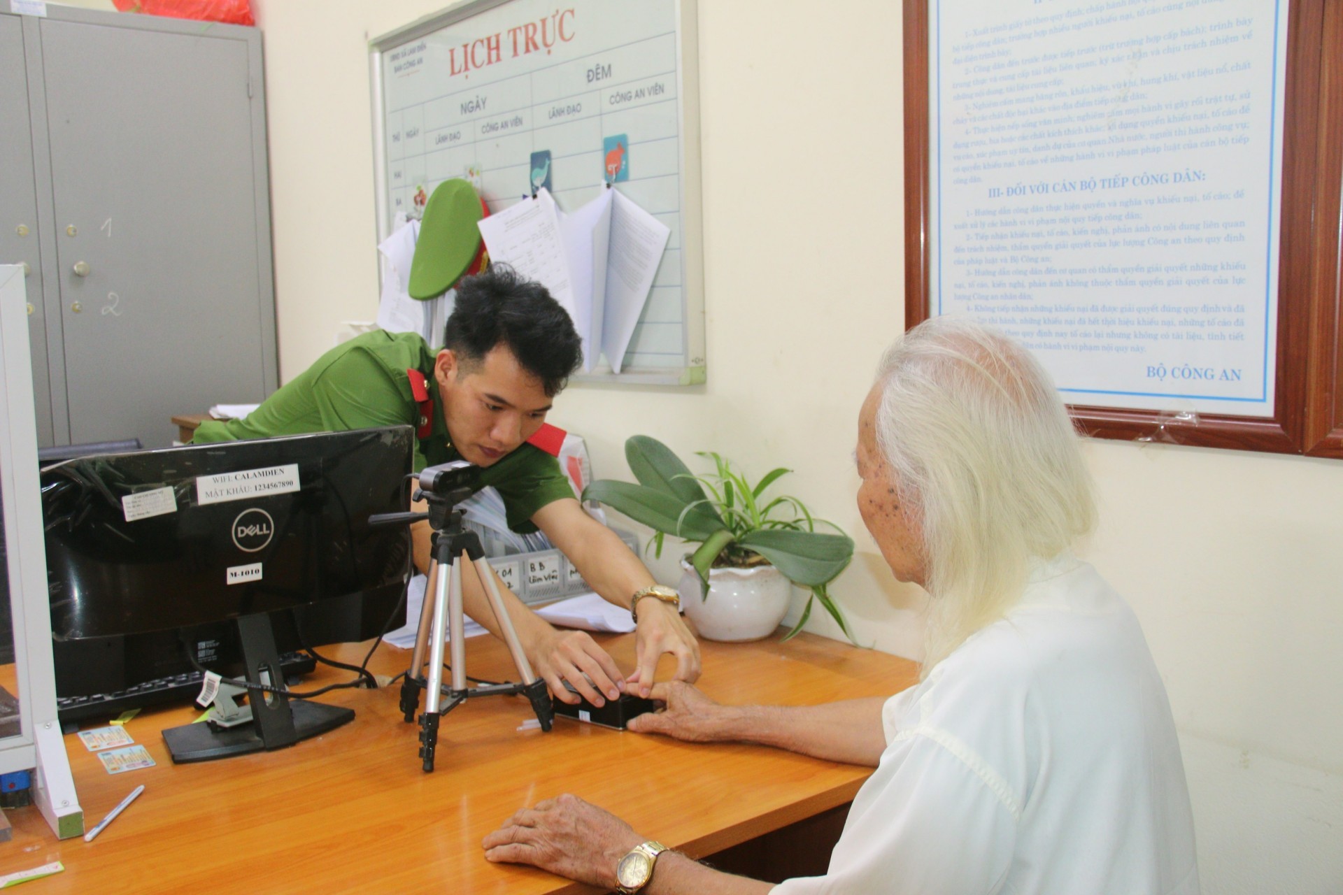 Nông thôn mới thông minh: Từ khái niệm đến thực tế Nông thôn mới thông minh: Từ khái niệm đến thực tế