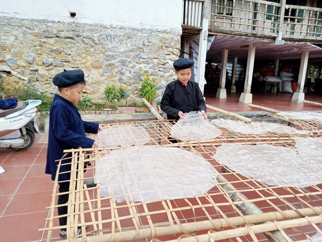 Sản phẩm miến dong Côn Minh, Na Rì, Bắc Kạn