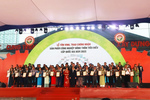 Tôn vinh sản phẩm, bộ sản phẩm công nghiệp nông thôn tiêu biểu cấp quốc gia 2023 Tôn vinh sản phẩm, bộ sản phẩm công nghiệp nông thôn tiêu biểu cấp quốc gia 2023