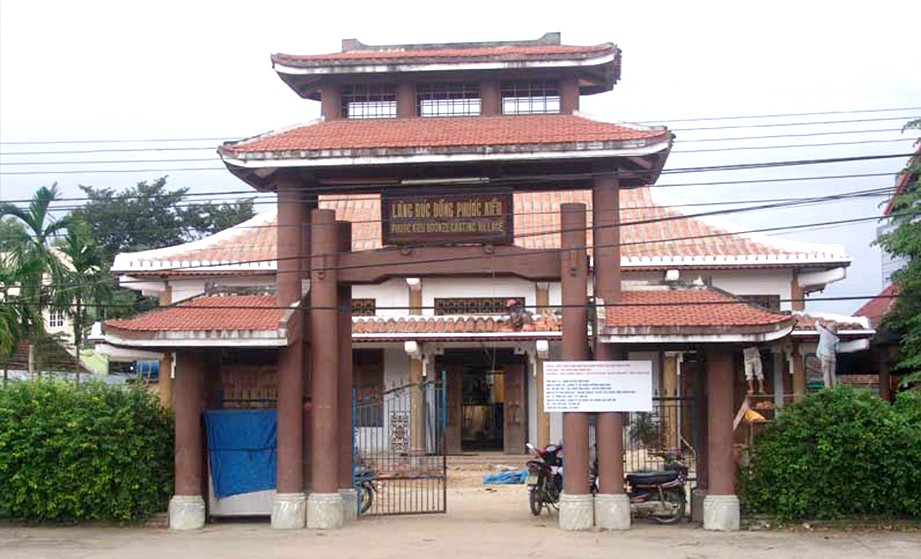 Nhà thờ tổ nghề và tiền hiền làng đúc Phước Kiều