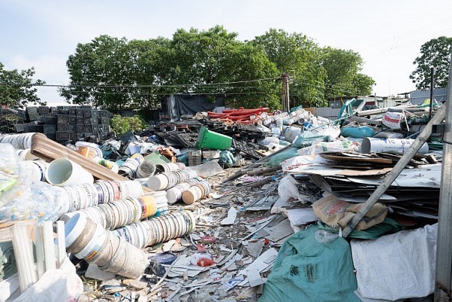 Đề xuất giải pháp khắc phục ô nhiễm môi trường nước ở các làng nghề