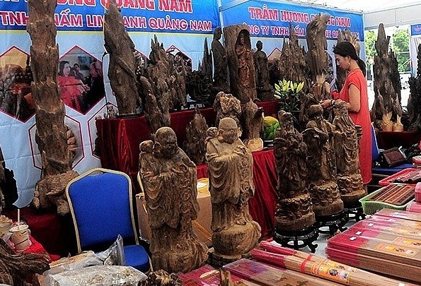 Lễ hội mua sắm Tết Giáp Thìn ngành gỗ Lễ hội mua sắm Tết Giáp Thìn ngành gỗ
