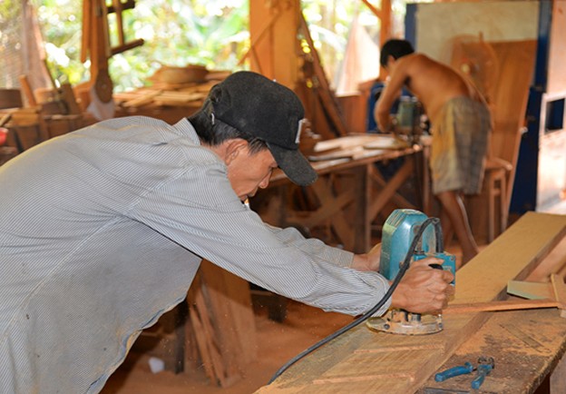 Nghề Mộc ở vùng Chợ Thủ Nghề Mộc ở vùng Chợ Thủ